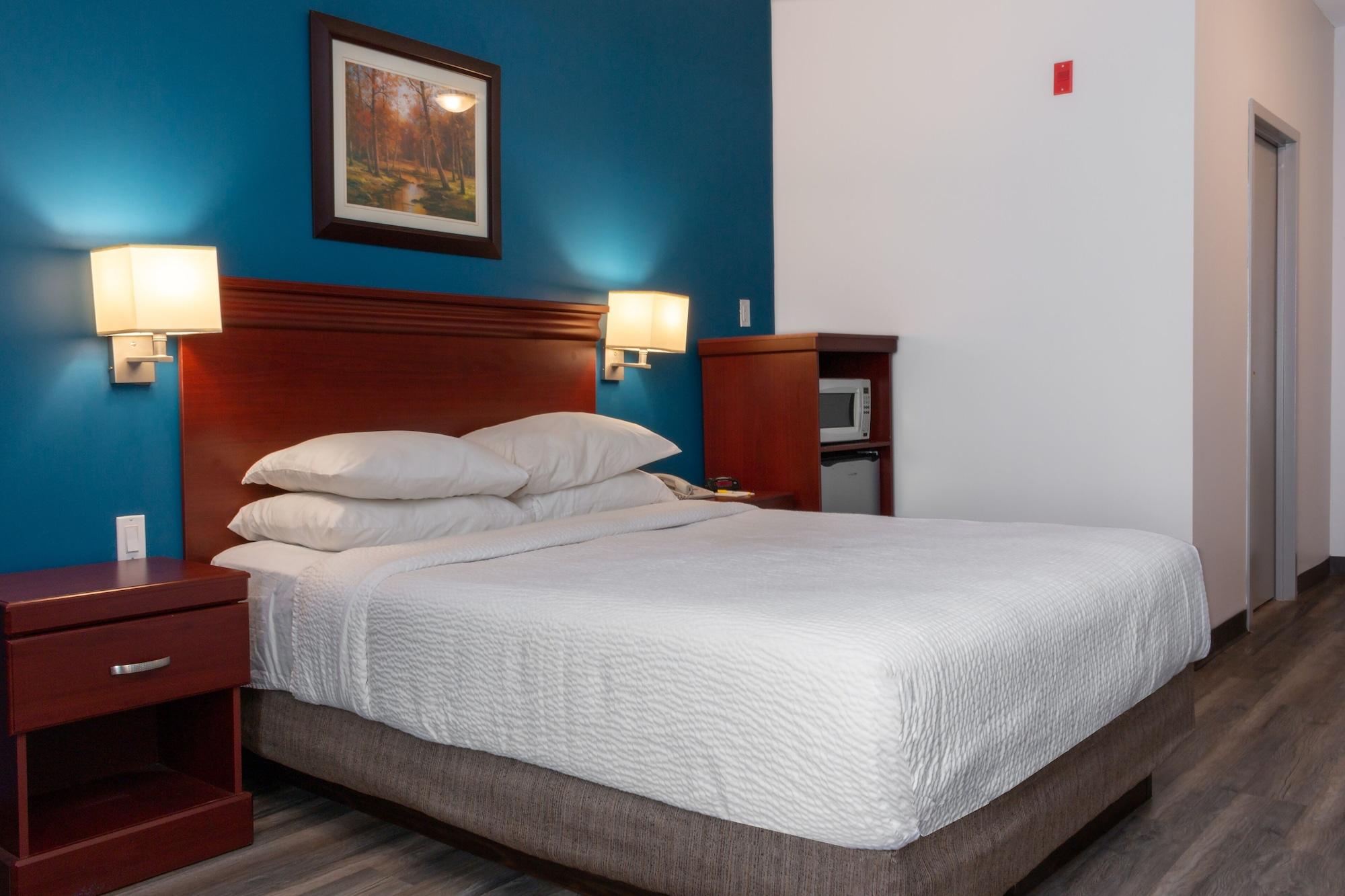 Days Inn By Wyndham Hamilton - Downtown Εξωτερικό φωτογραφία